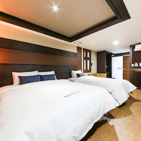 No.25 Hotel Busan Seomyeon Station Екстер'єр фото