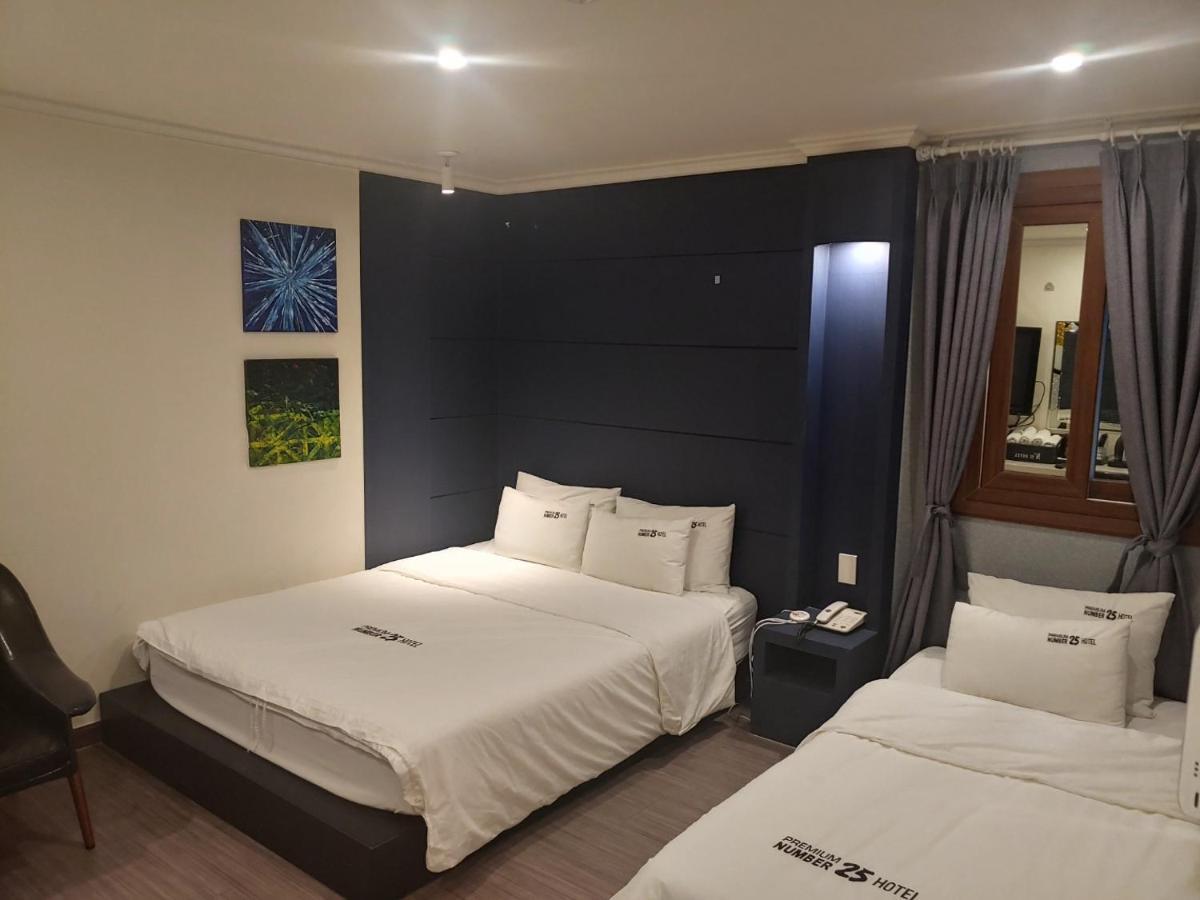 No.25 Hotel Busan Seomyeon Station Екстер'єр фото