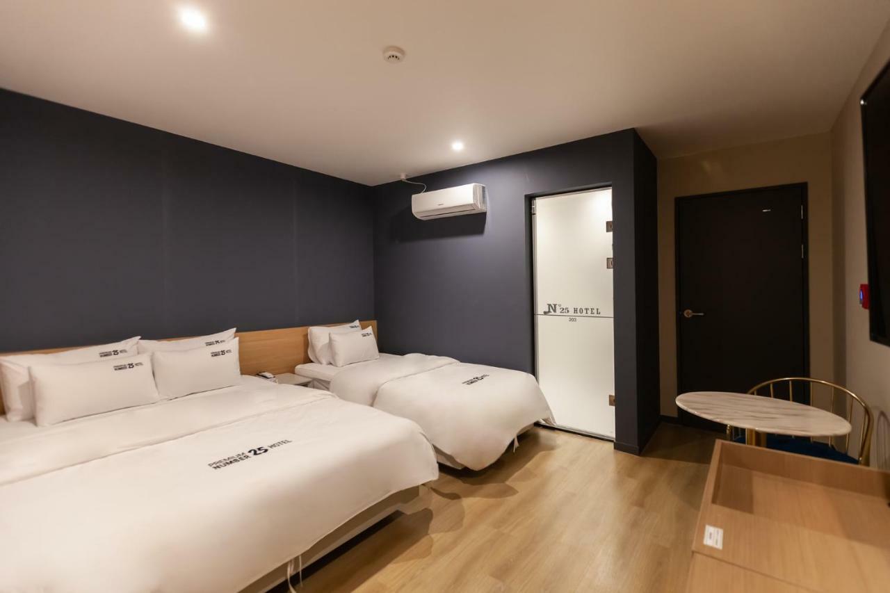 No.25 Hotel Busan Seomyeon Station Екстер'єр фото