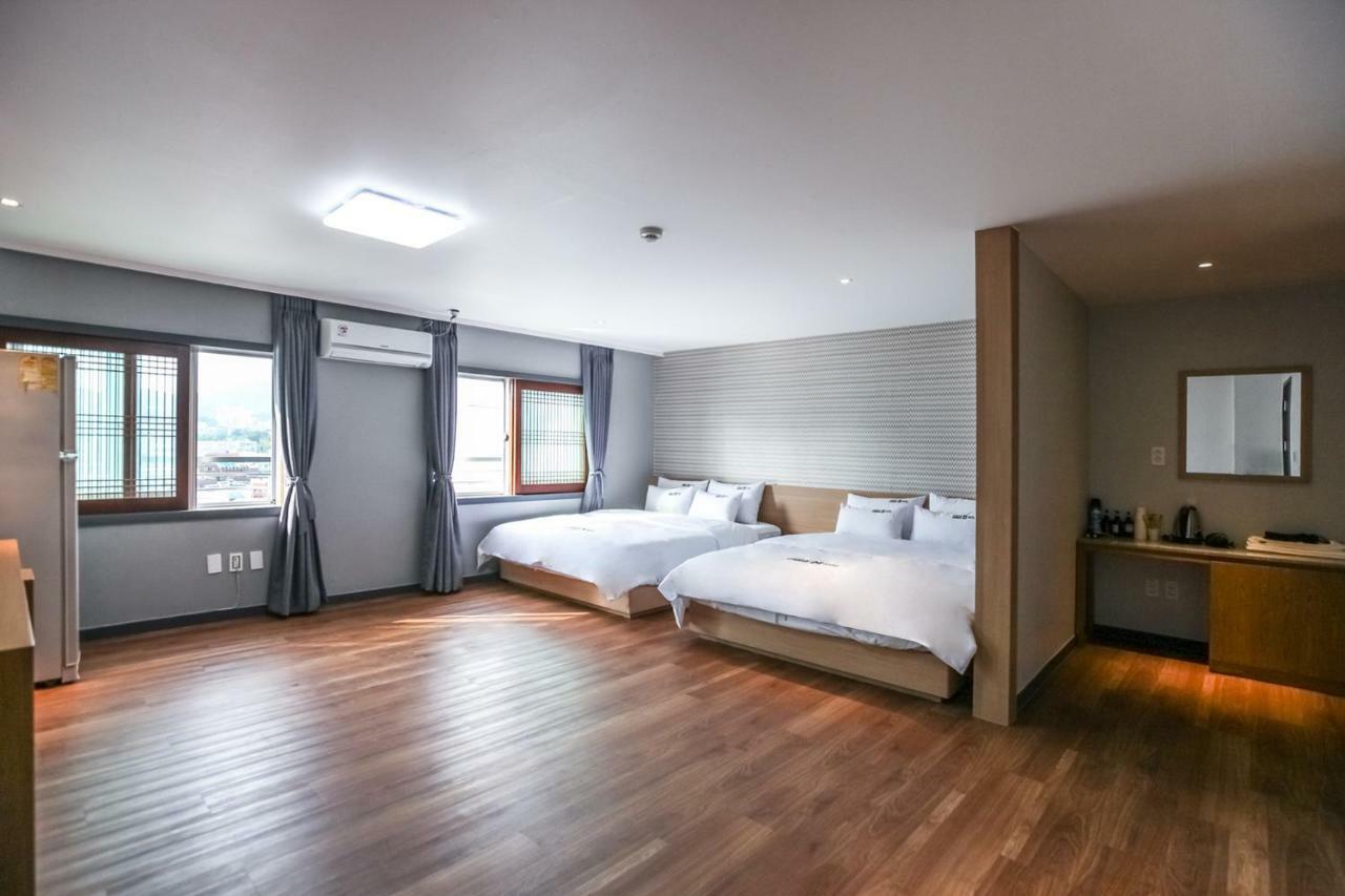 No.25 Hotel Busan Seomyeon Station Екстер'єр фото